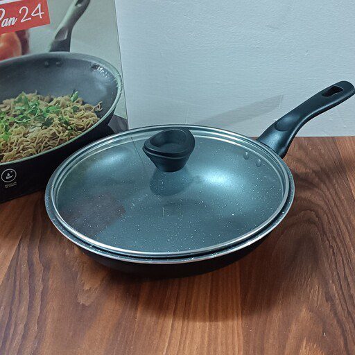 تابه تکنو سایز 24 همراه درب پیرکس جنس گرانیتی